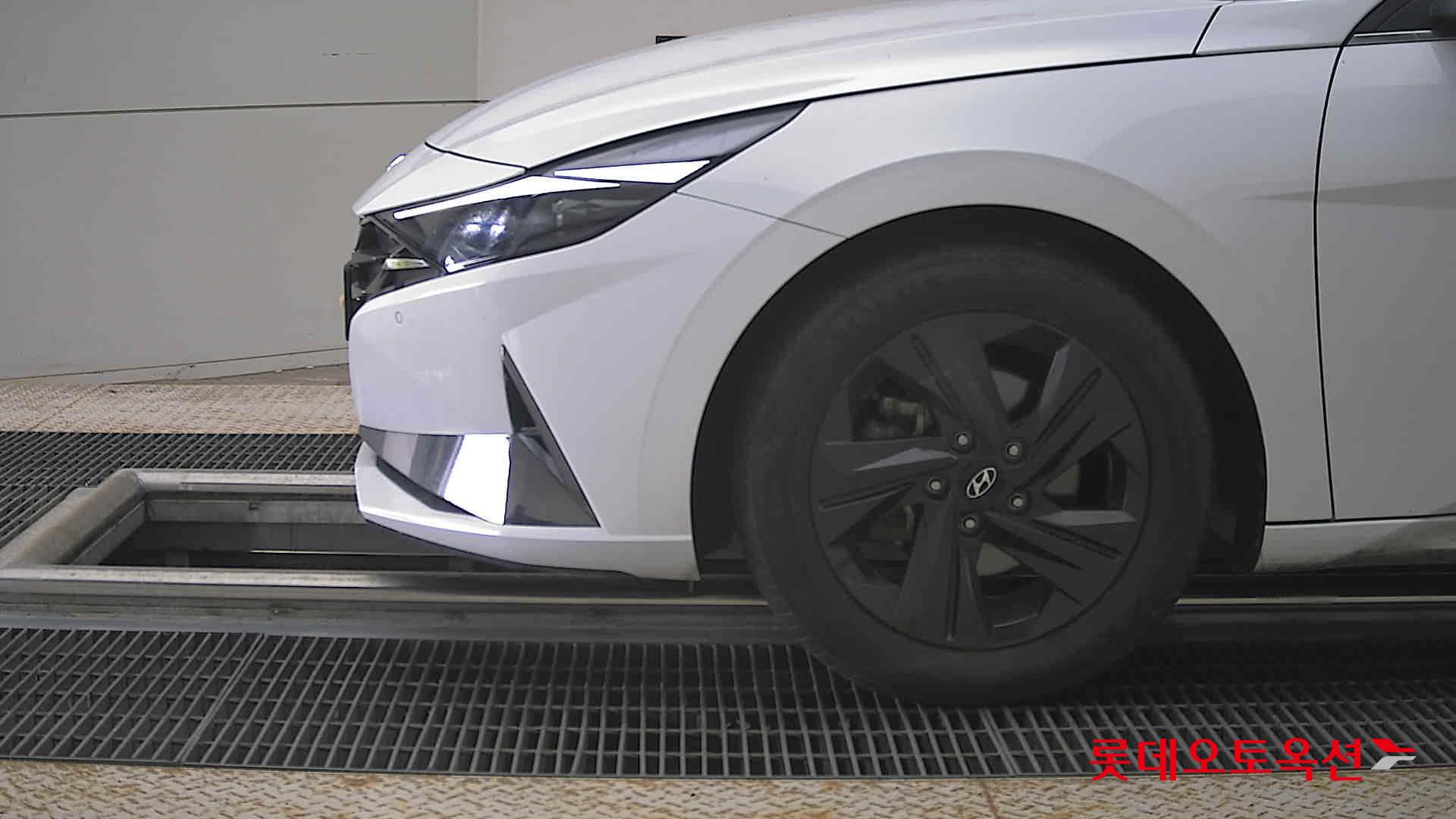 2021 - hyundai avante