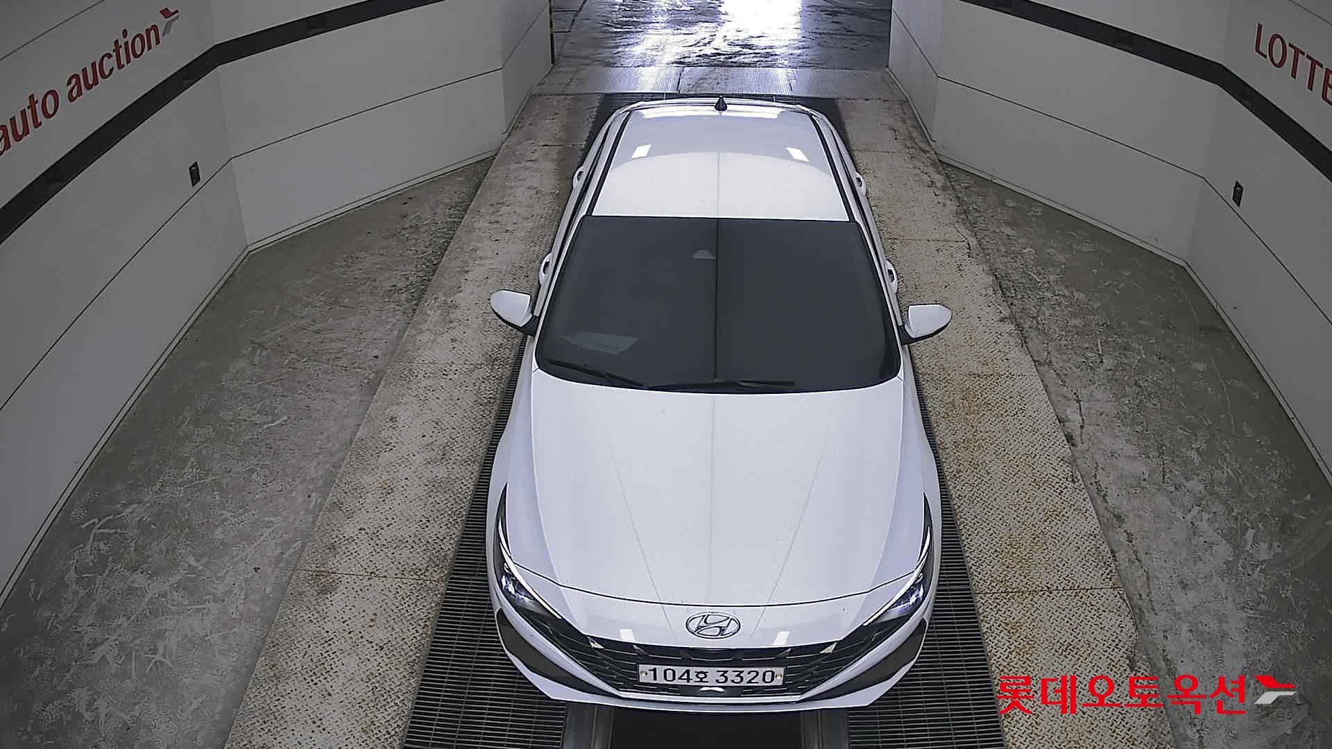 2021 - hyundai avante