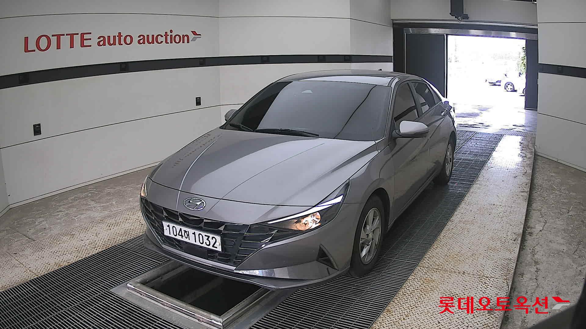 2021 - hyundai avante