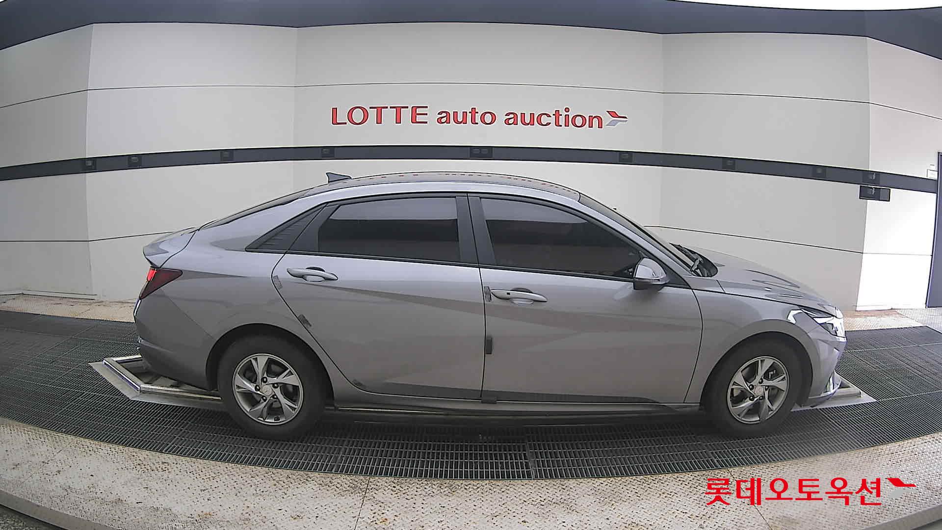 2021 - hyundai avante