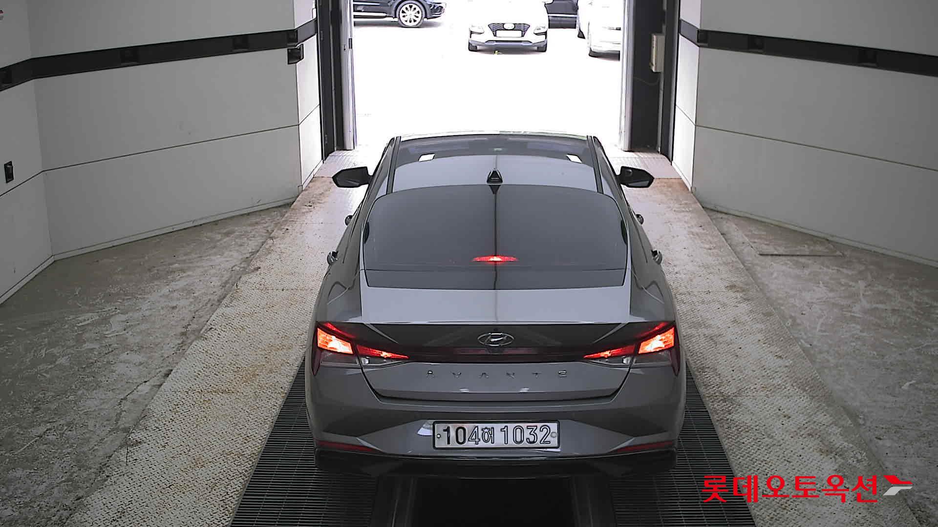 2021 - hyundai avante