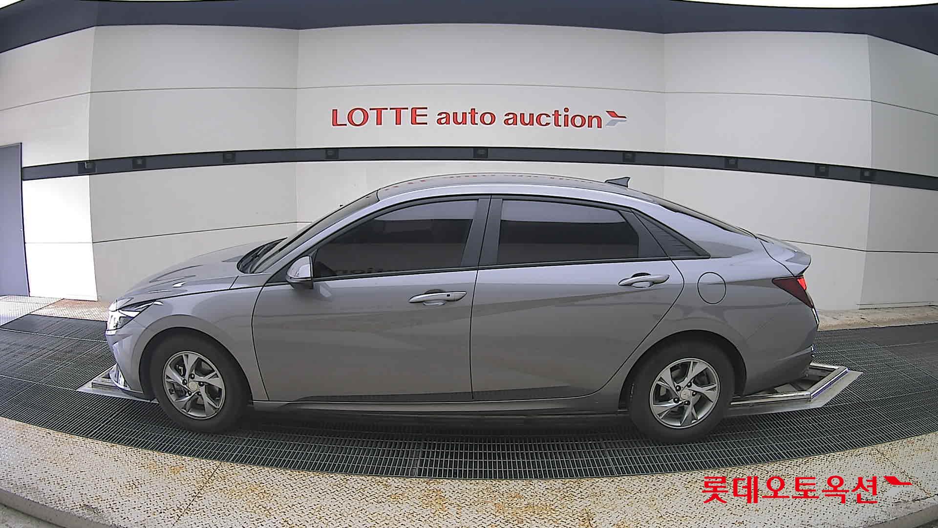 2021 - hyundai avante