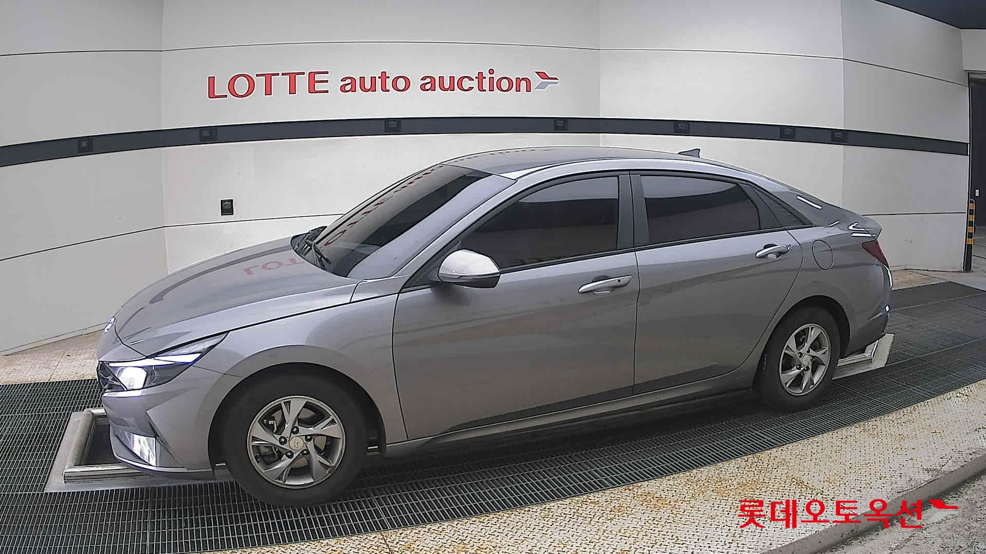 2021 - hyundai avante