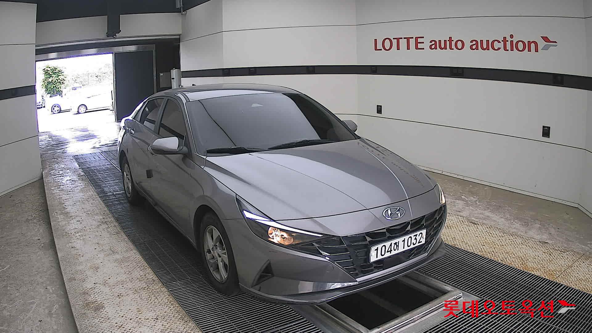 2021 - hyundai avante