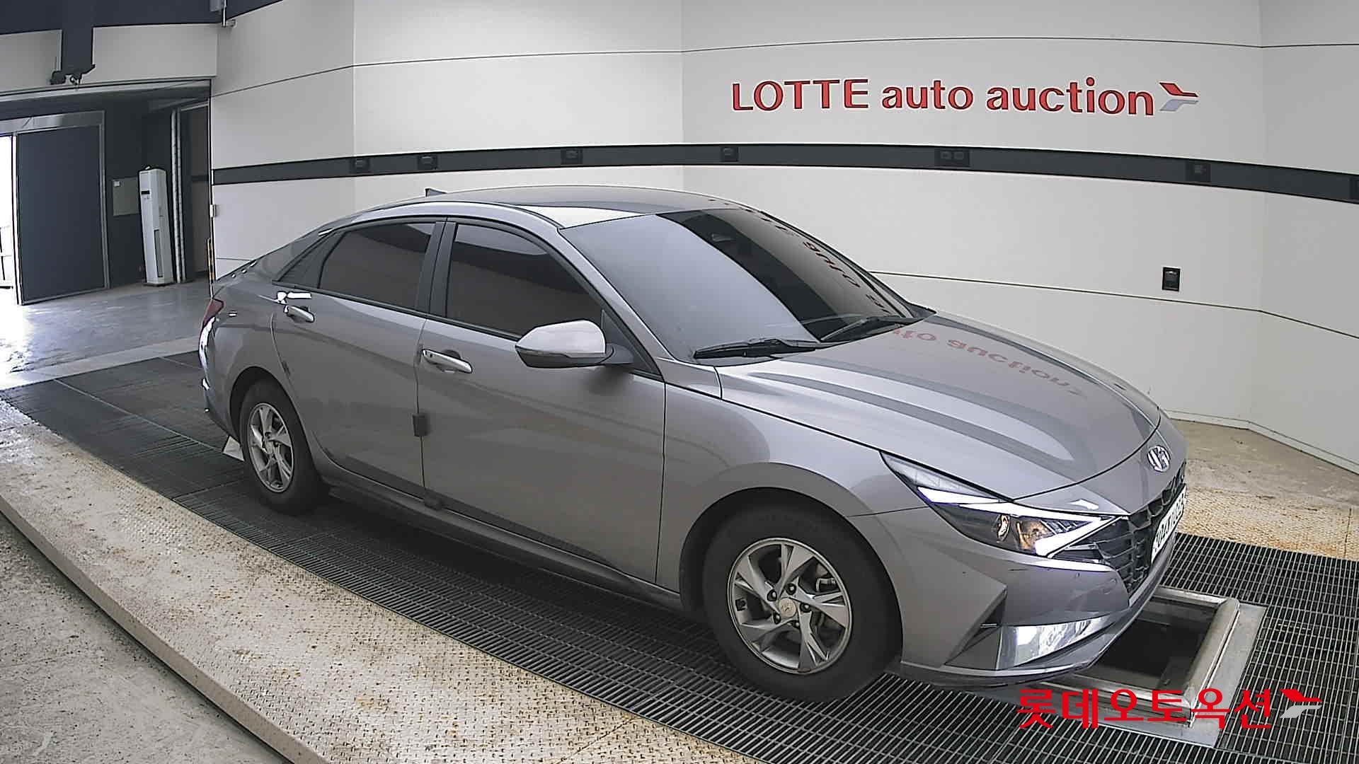 2021 - hyundai avante