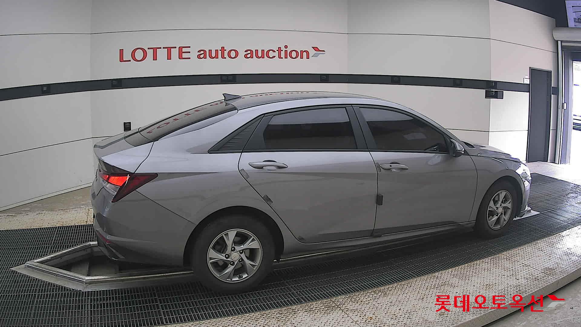 2021 - hyundai avante