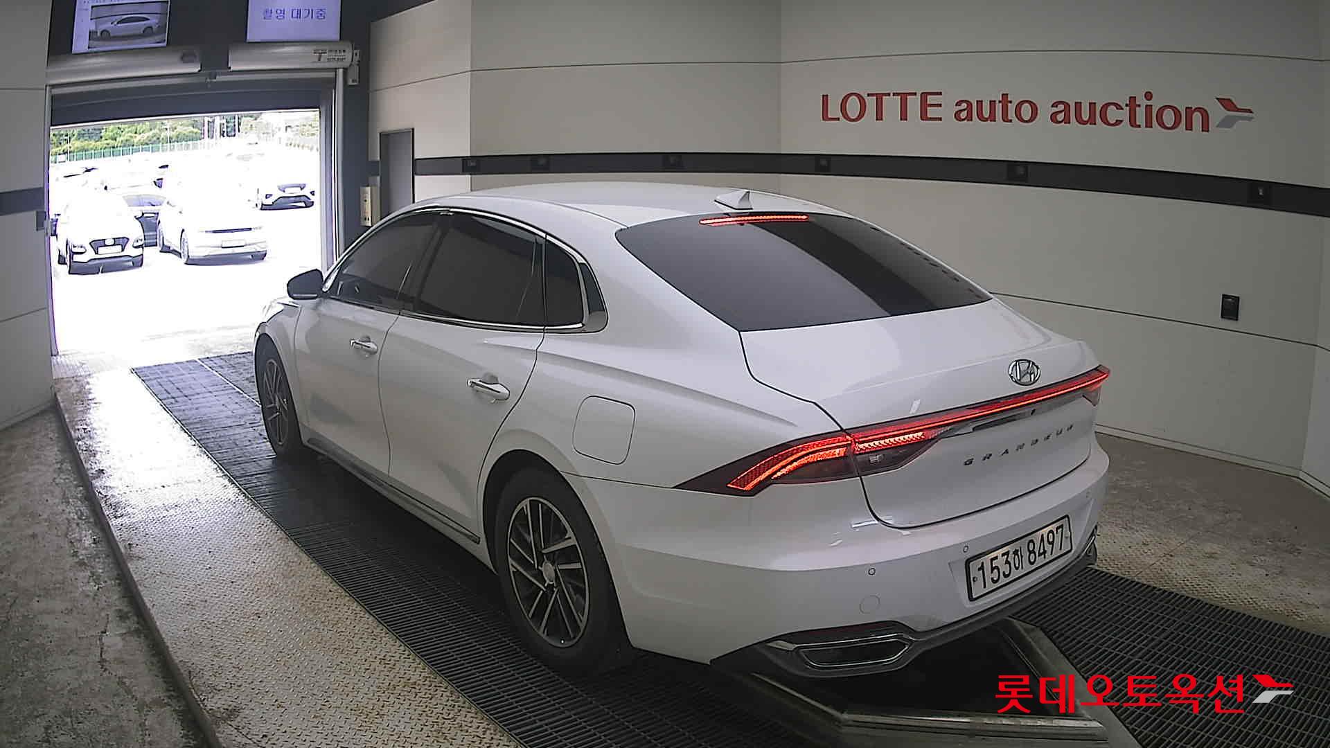 2020 - hyundai grandeur