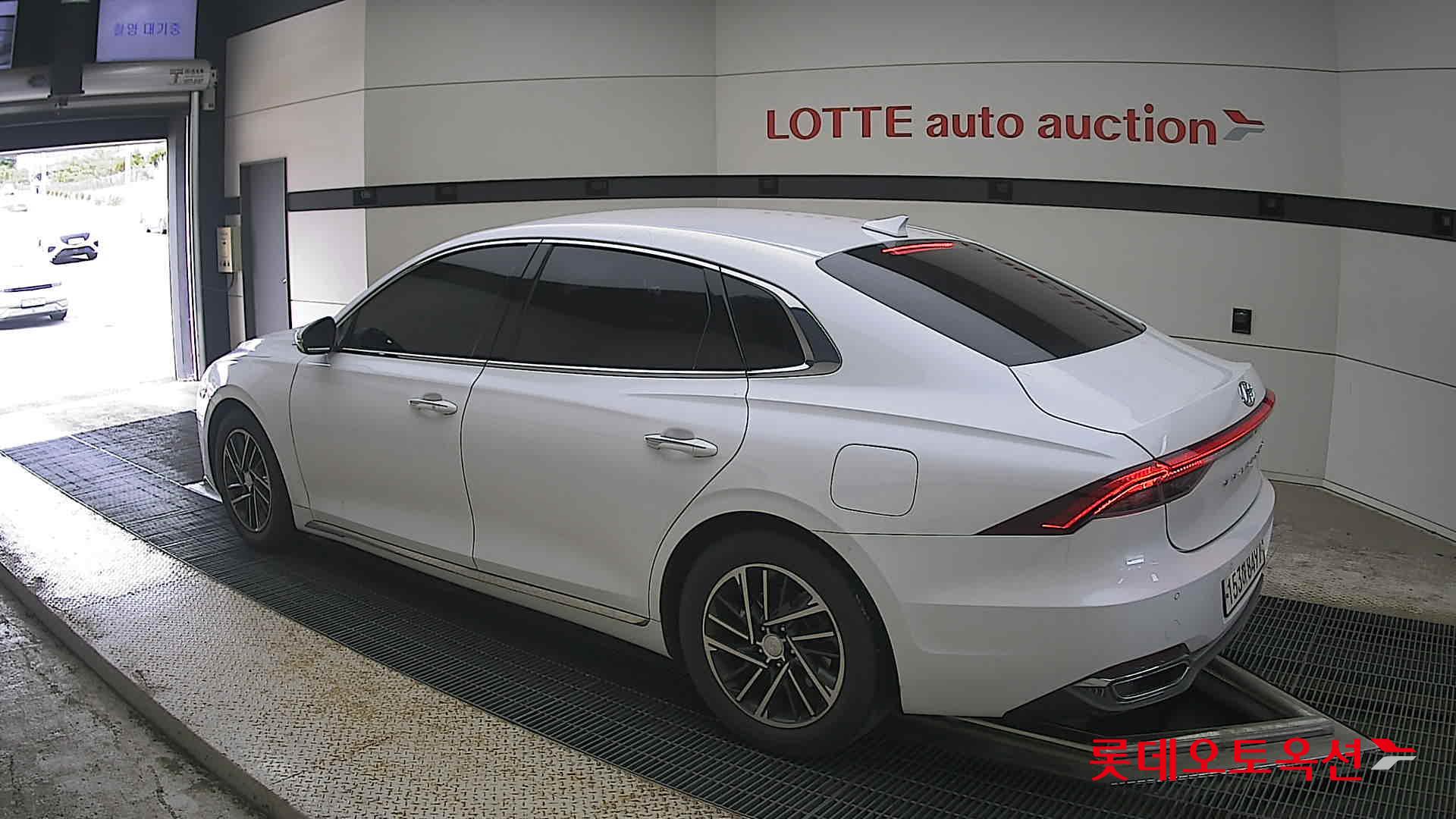 2020 - hyundai grandeur
