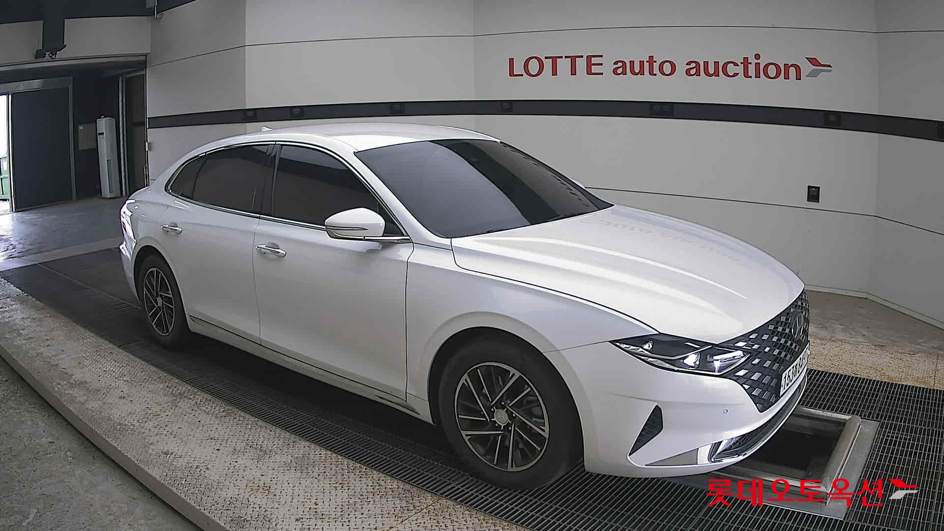2020 - hyundai grandeur