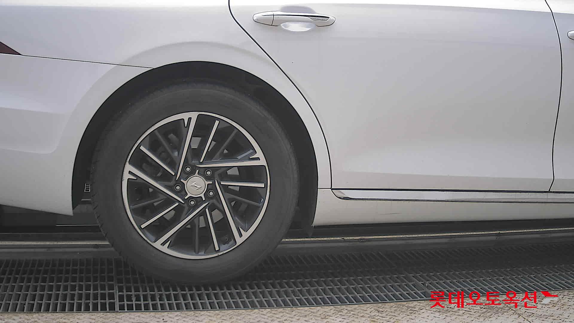 2020 - hyundai grandeur