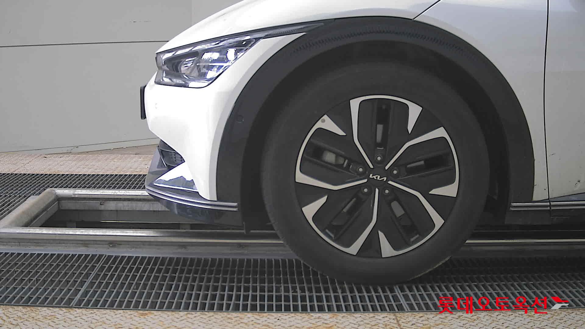 2022 - kia ev6
