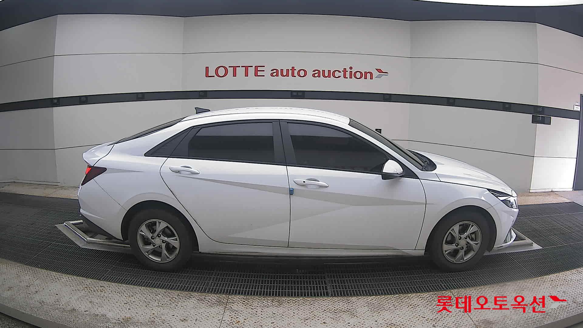 2023 - hyundai avante