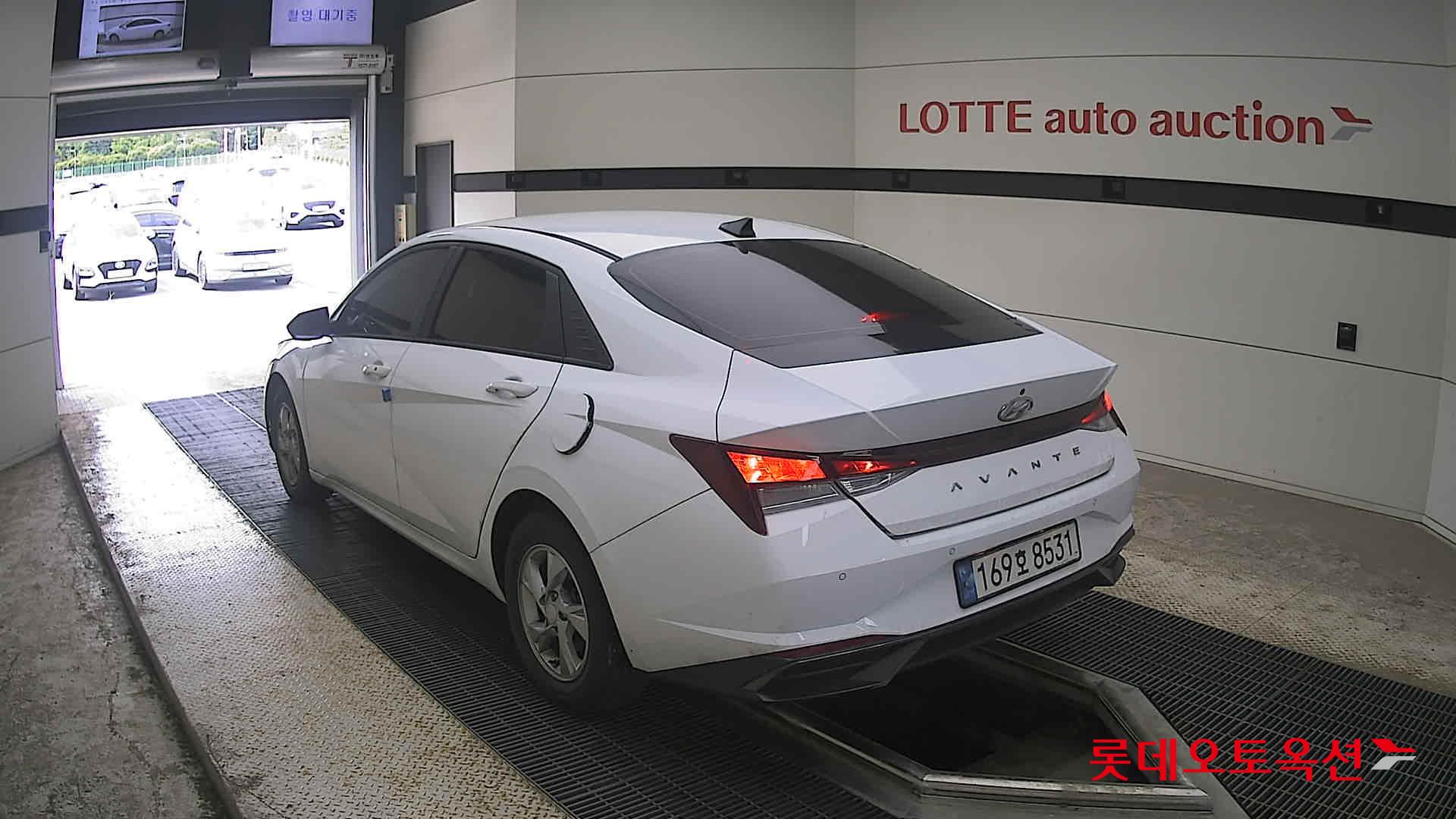2023 - hyundai avante