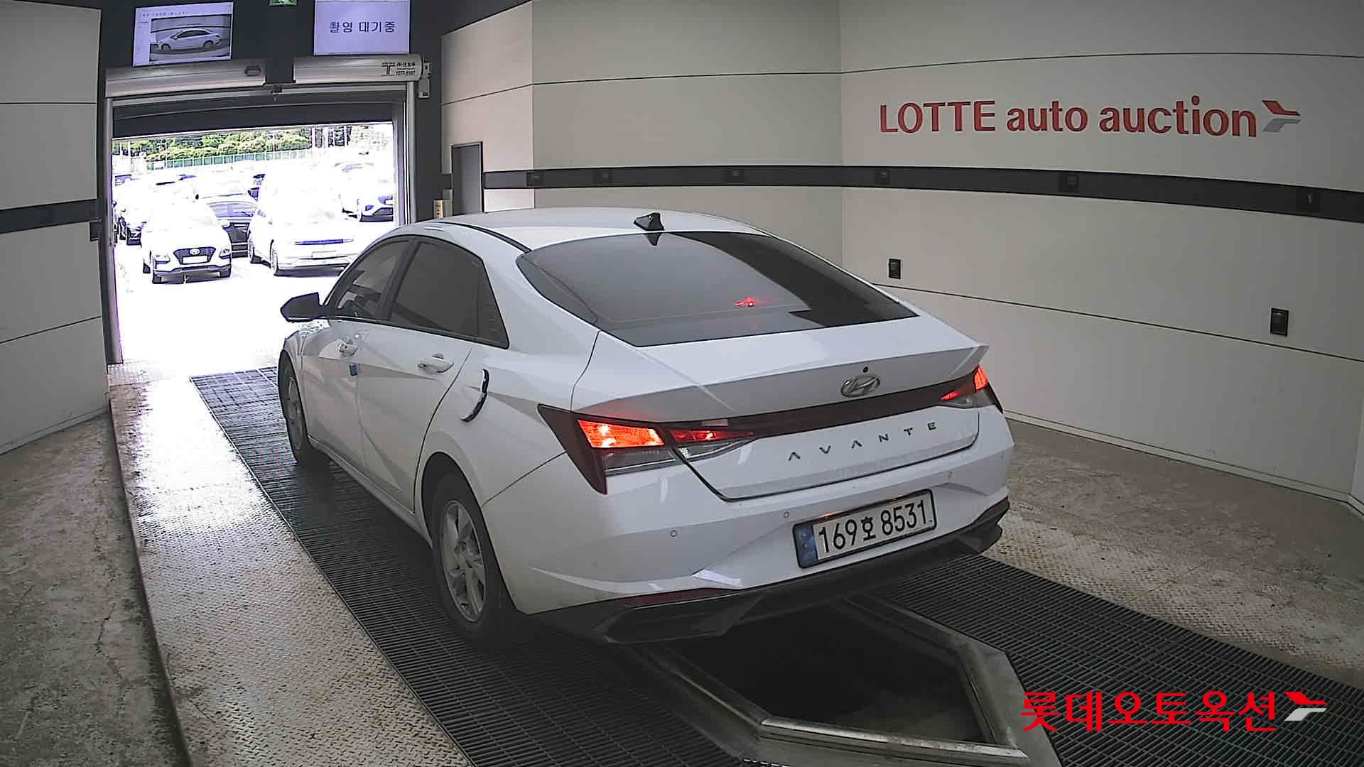 2023 - hyundai avante