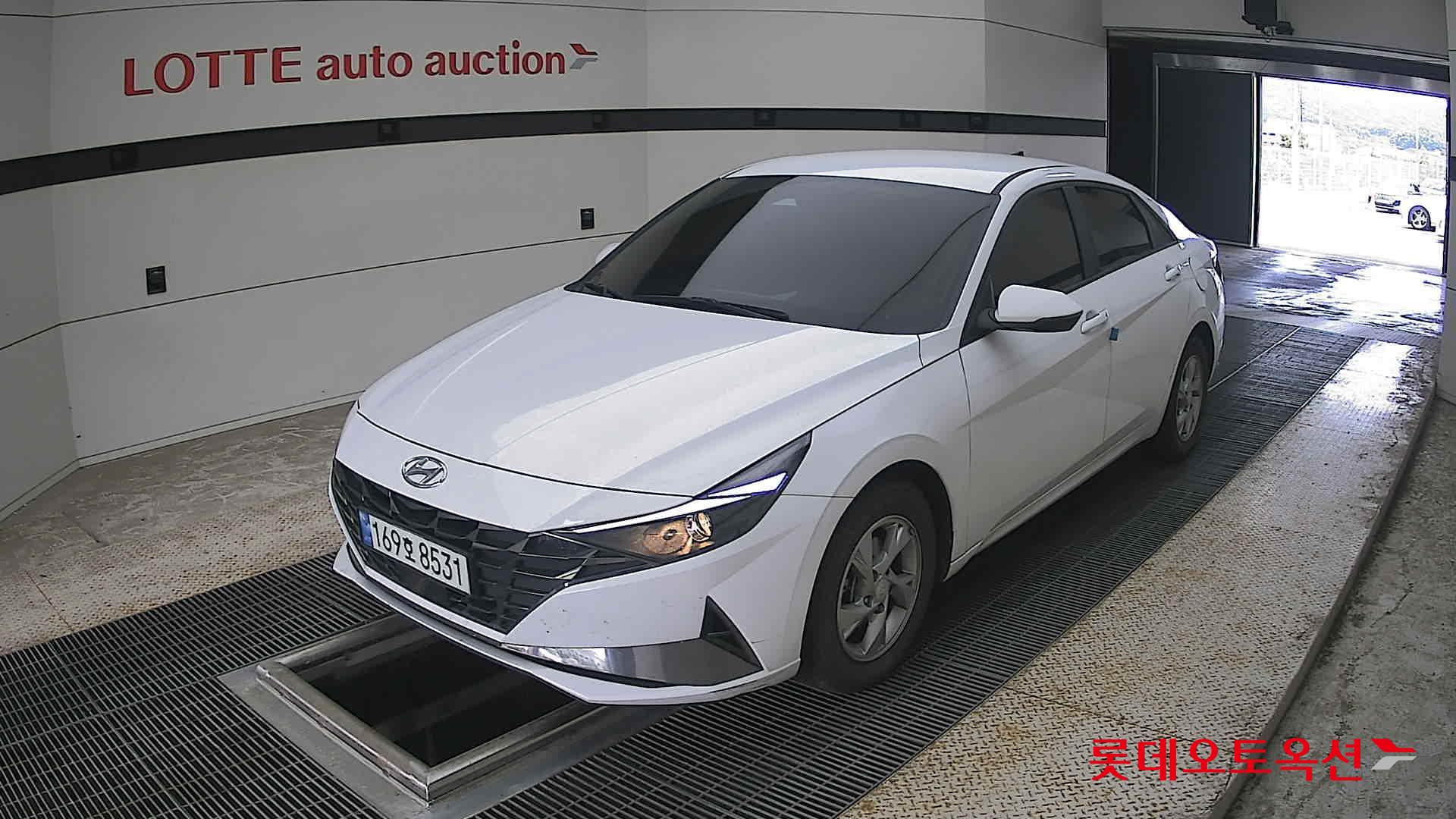 2023 - hyundai avante