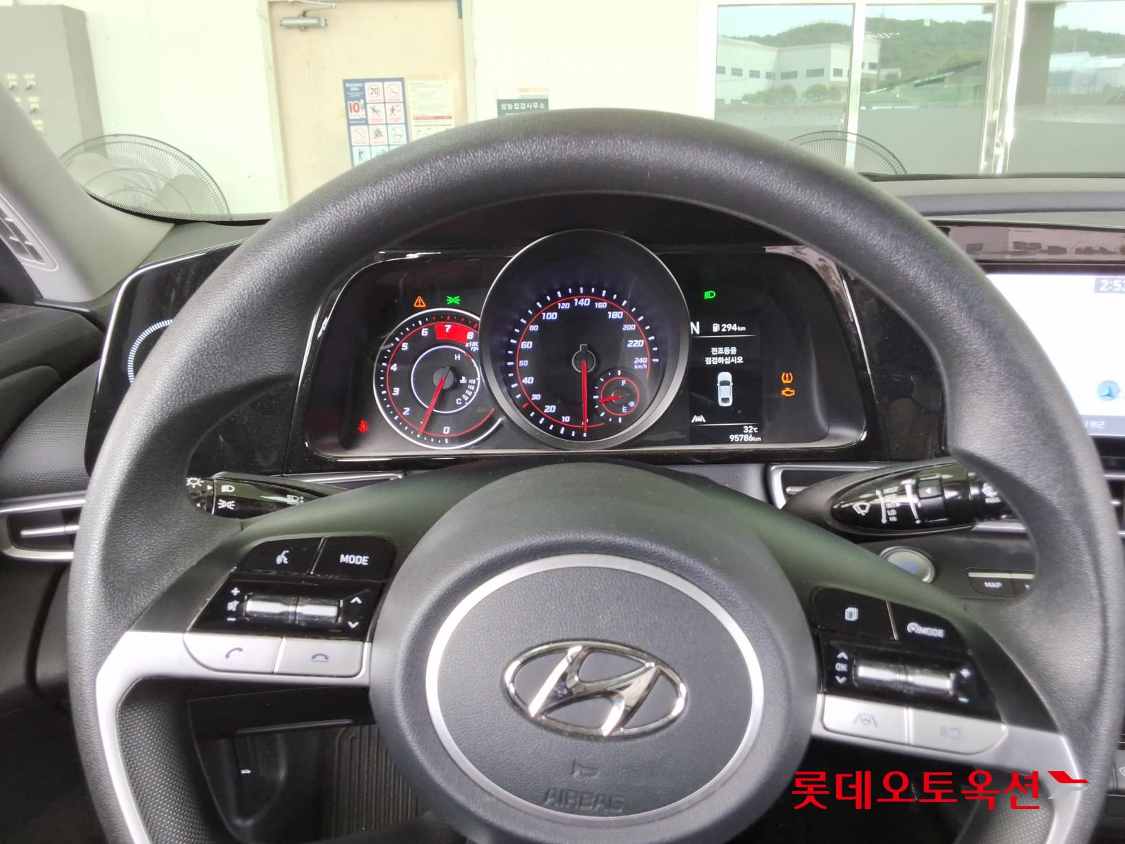 2023 - hyundai avante