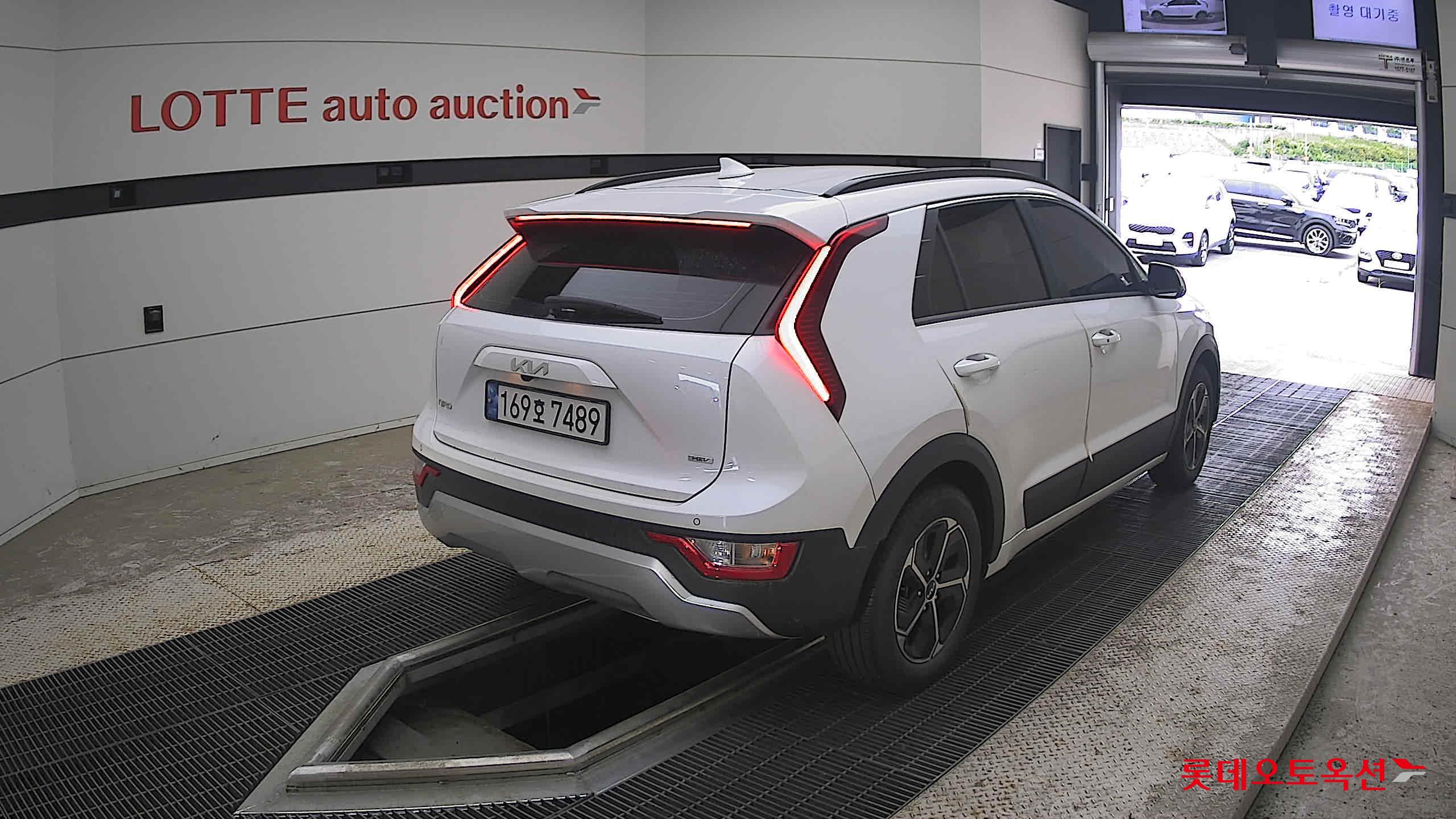 2022 - kia niro