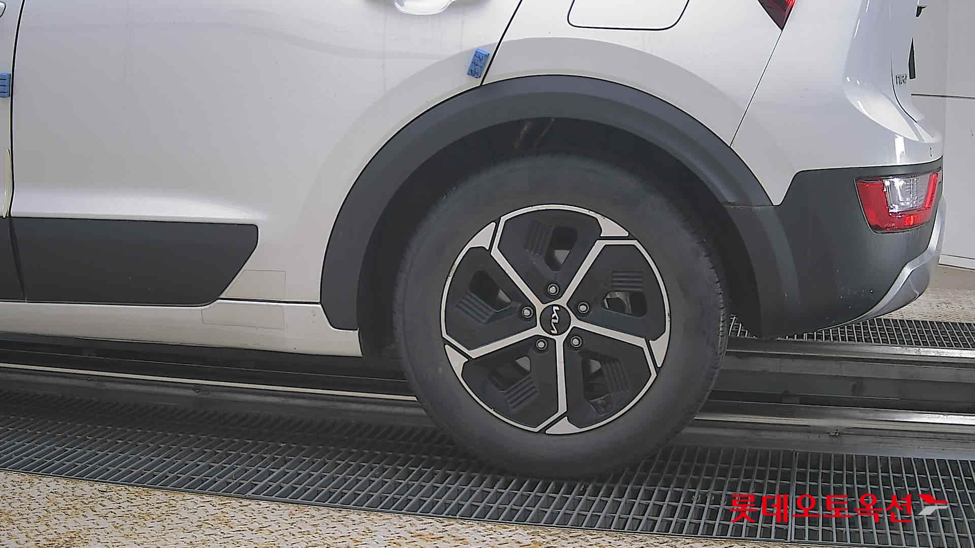 2022 - kia niro