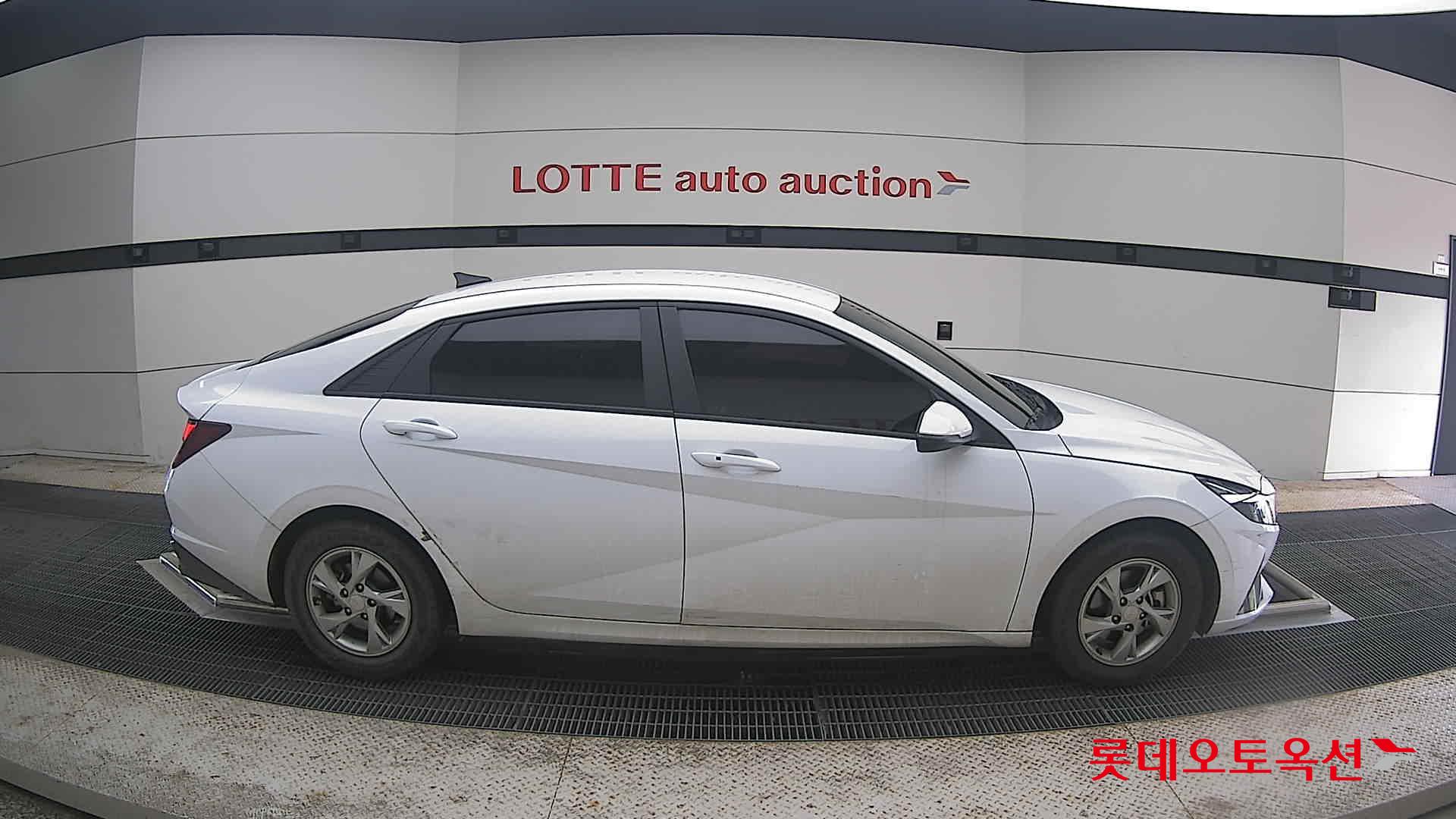 2023 - hyundai avante
