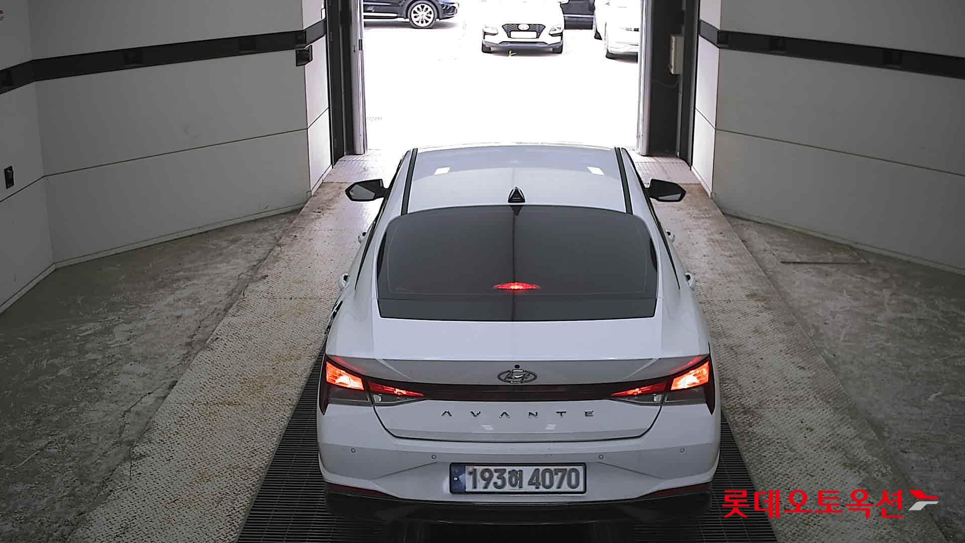 2023 - hyundai avante