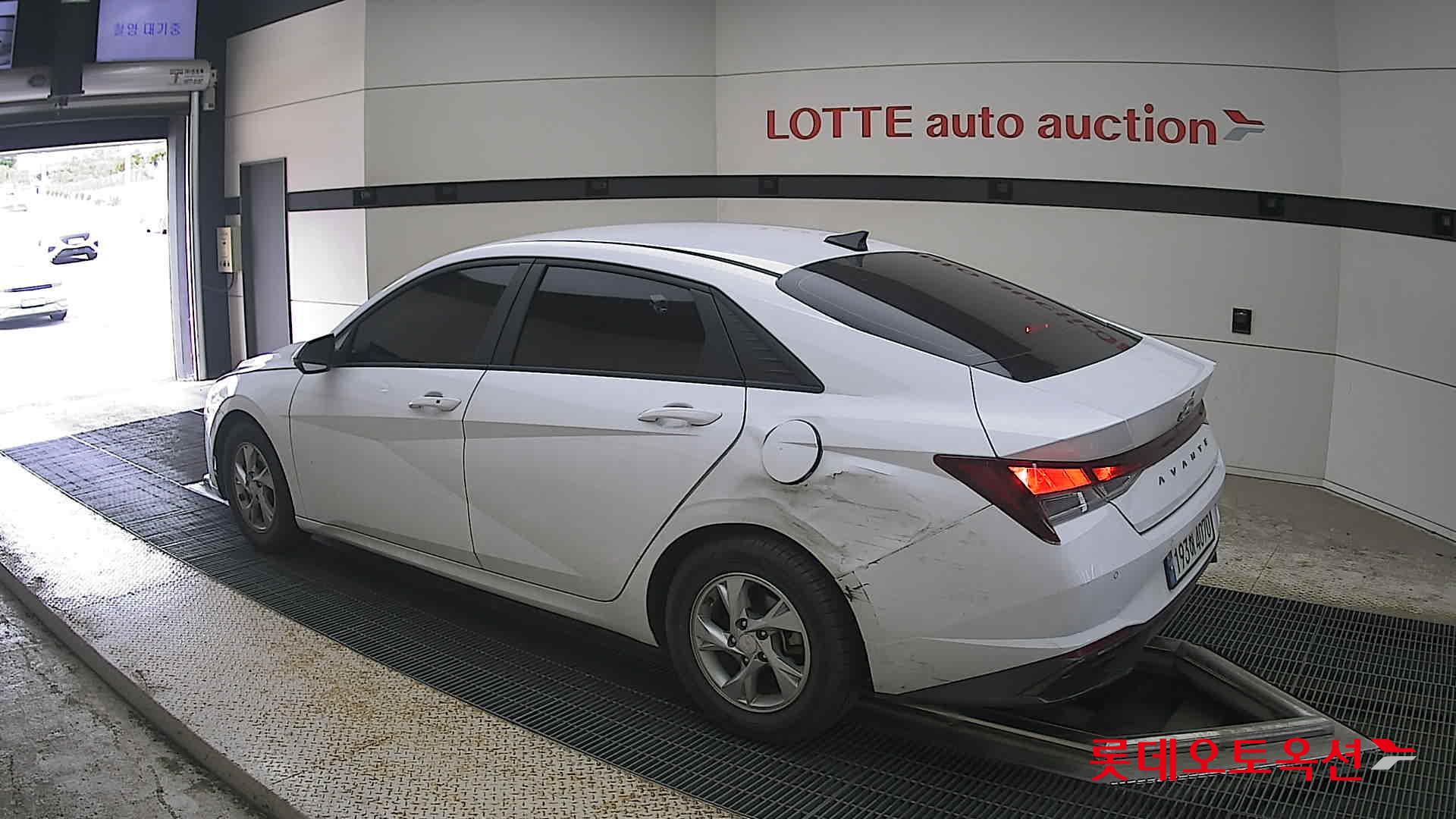 2023 - hyundai avante