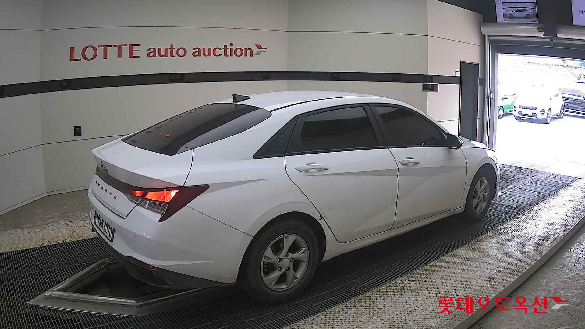 2023 - hyundai avante