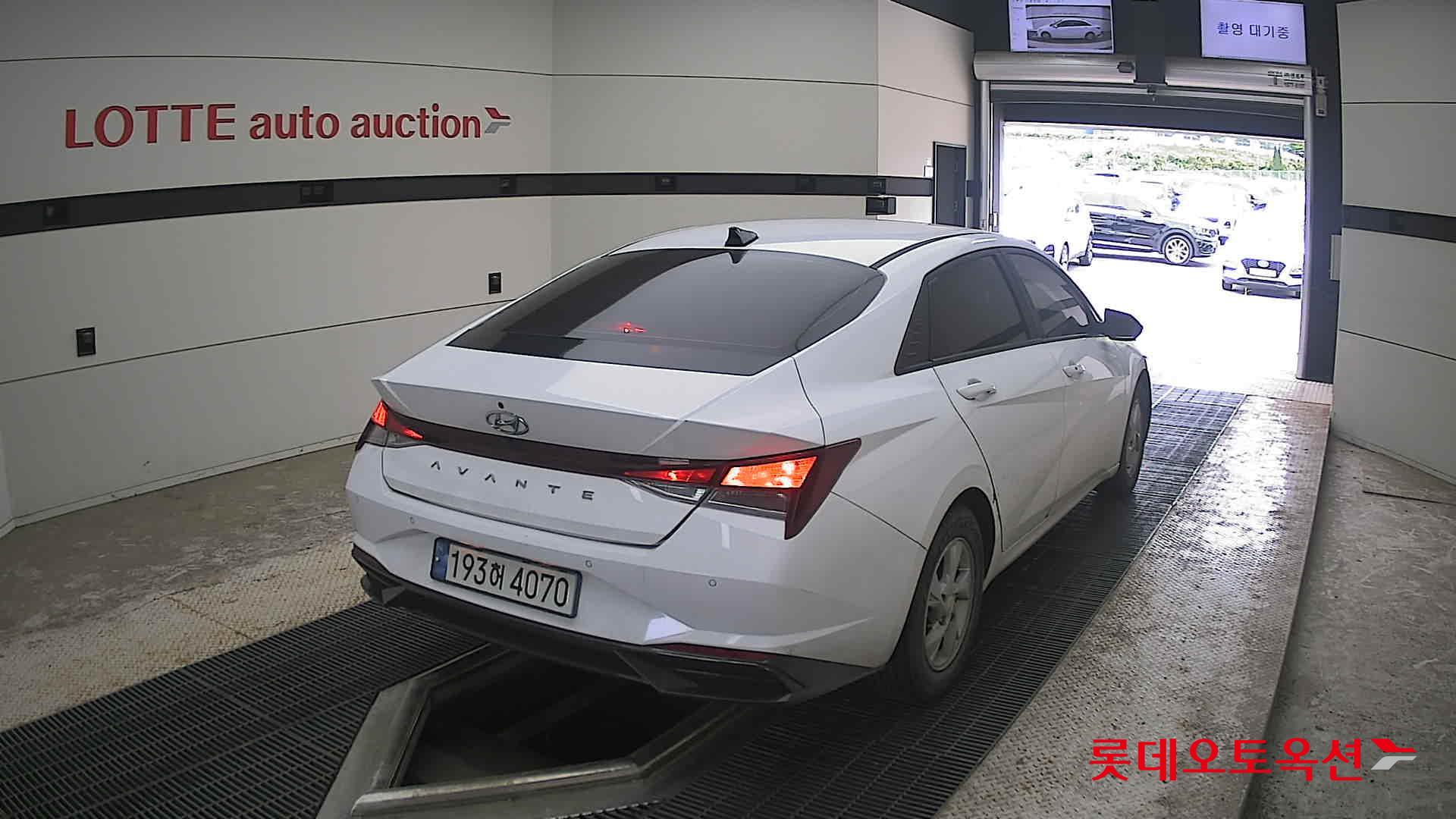 2023 - hyundai avante
