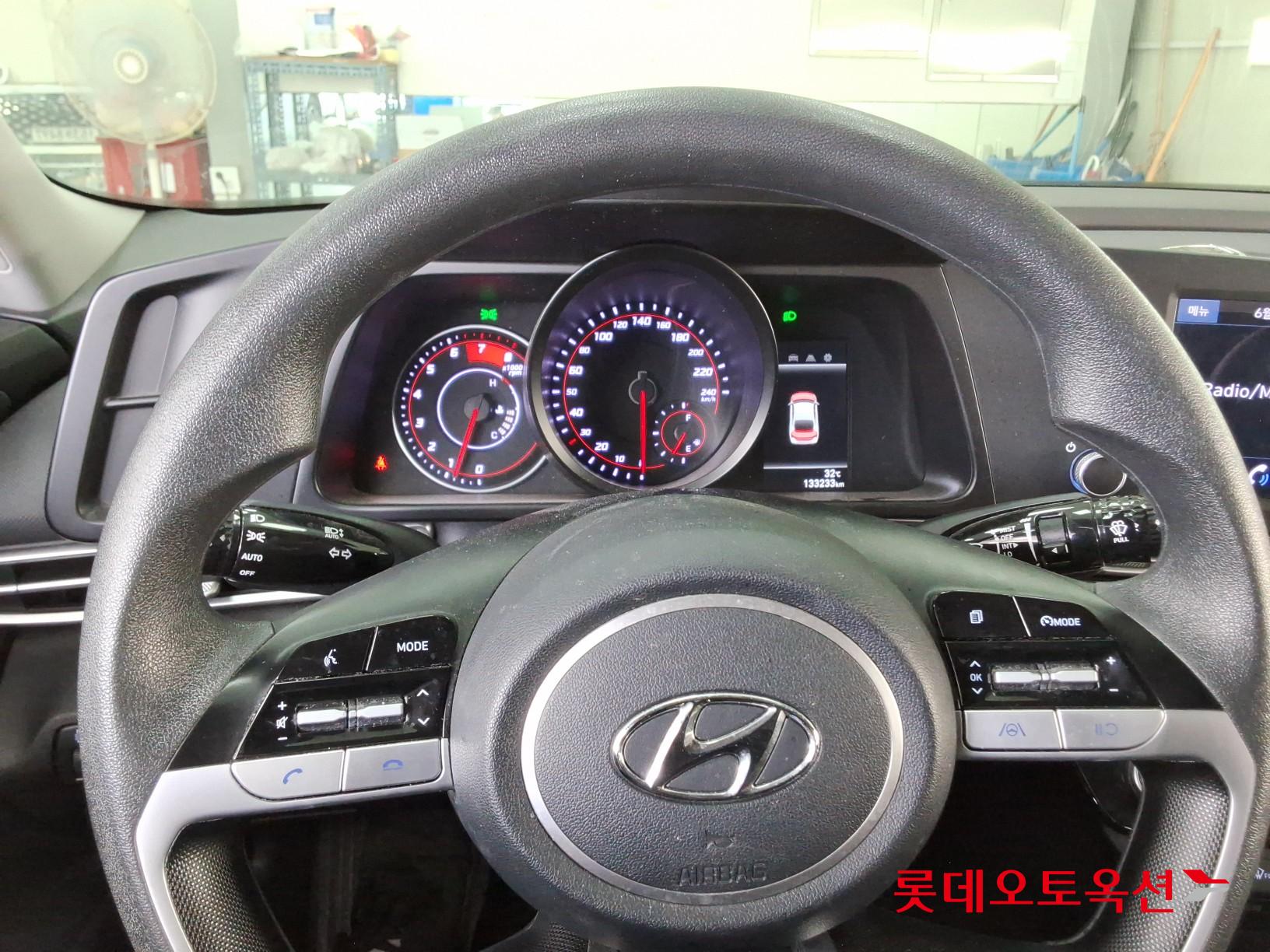 2023 - hyundai avante