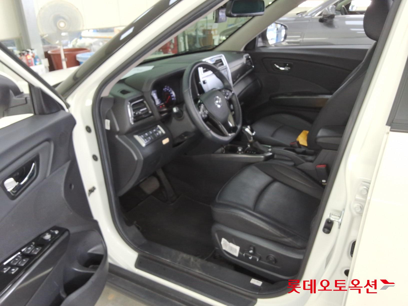 2022 - ssangyong tivoli
