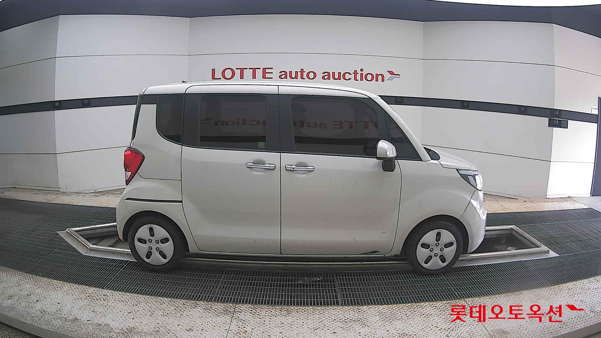 2021 - kia ray