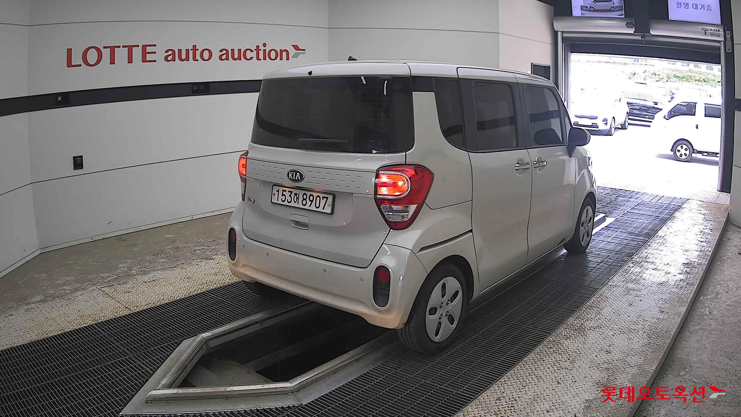 2021 - kia ray