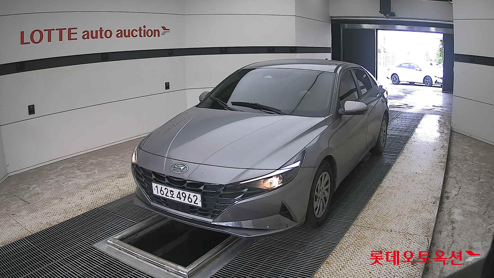 2021 - hyundai avante