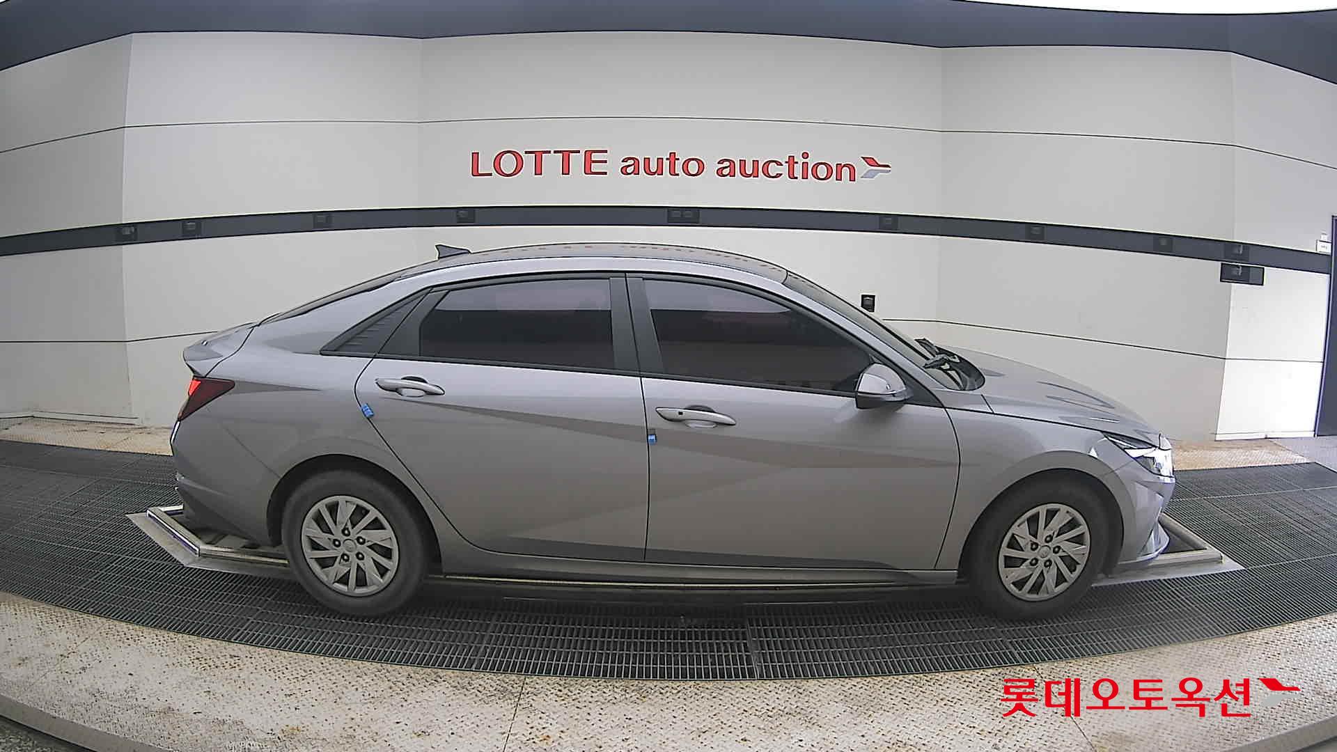 2021 - hyundai avante
