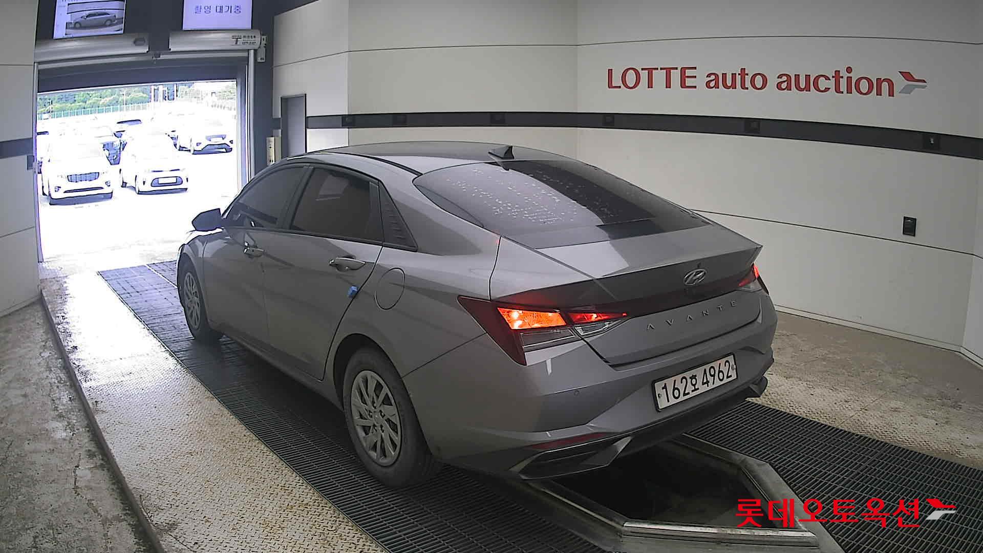 2021 - hyundai avante