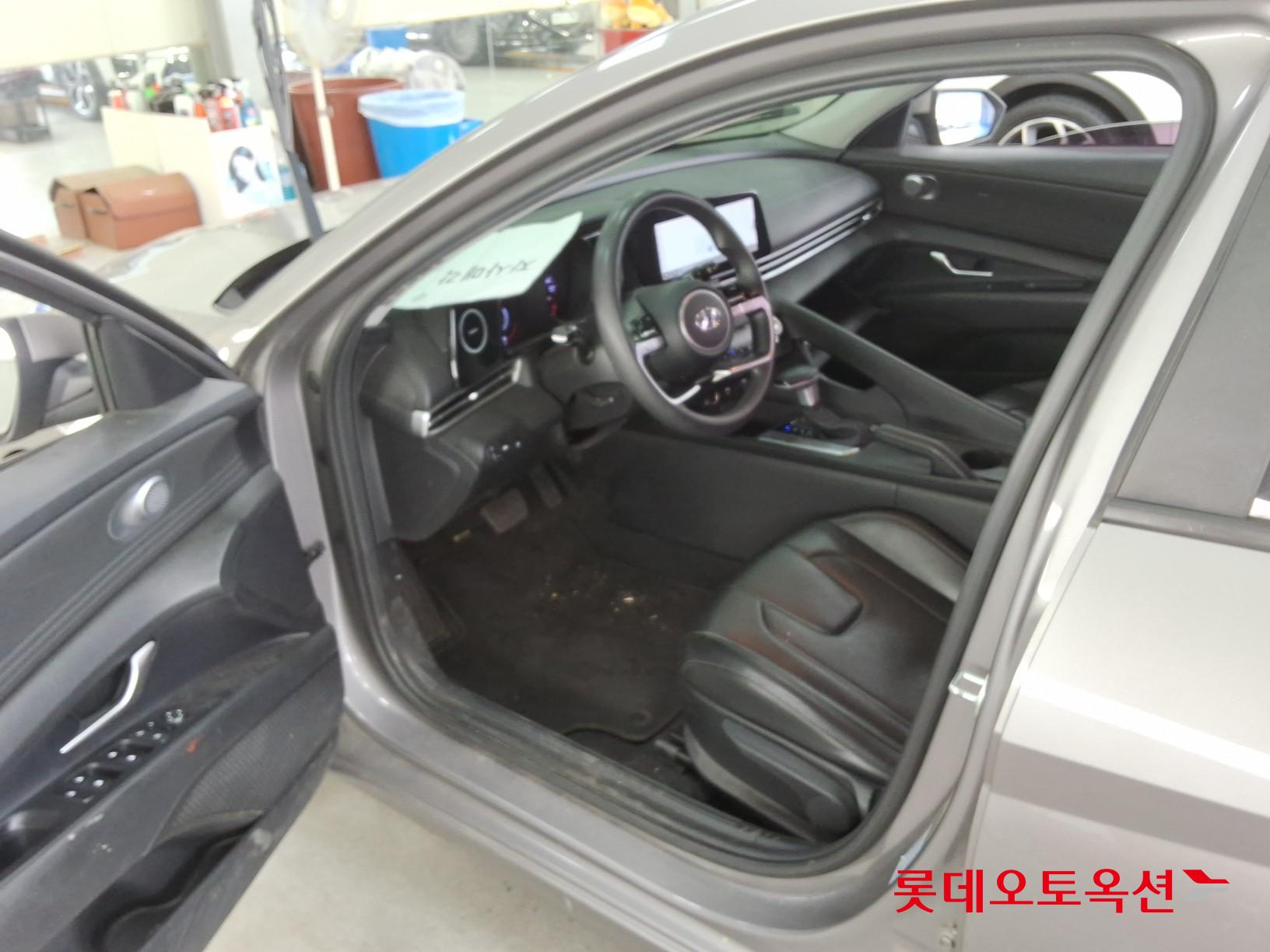 2021 - hyundai avante