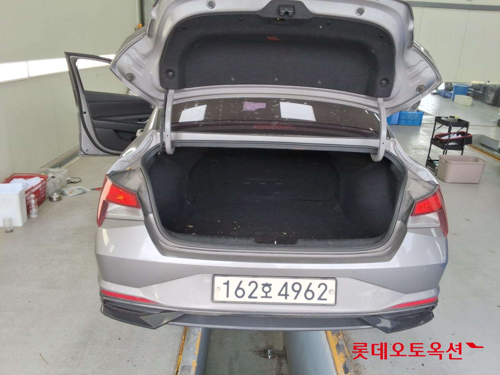 2021 - hyundai avante