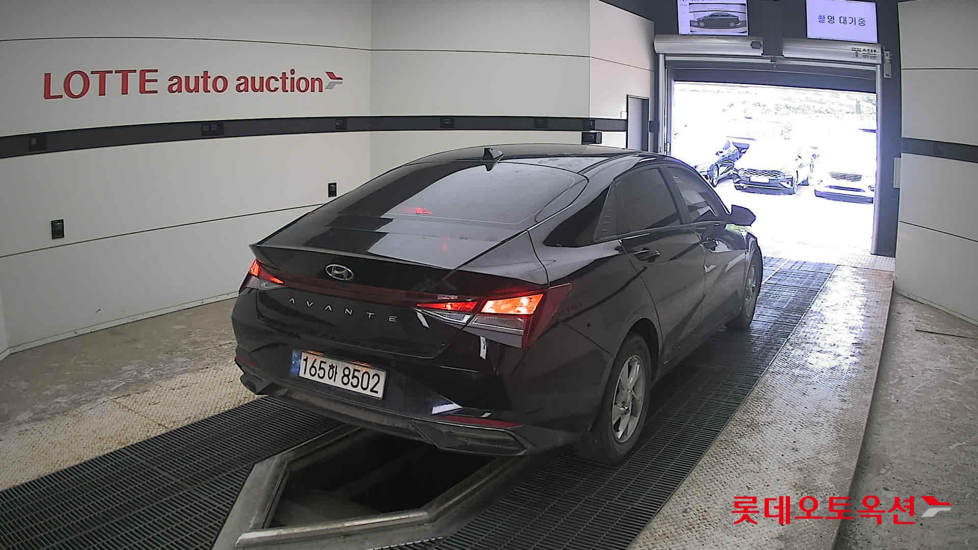 2022 - hyundai avante