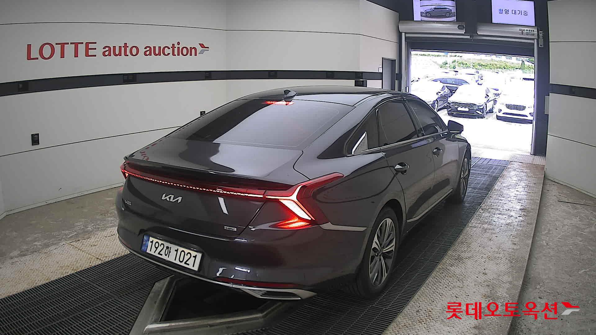 2023 - kia k8