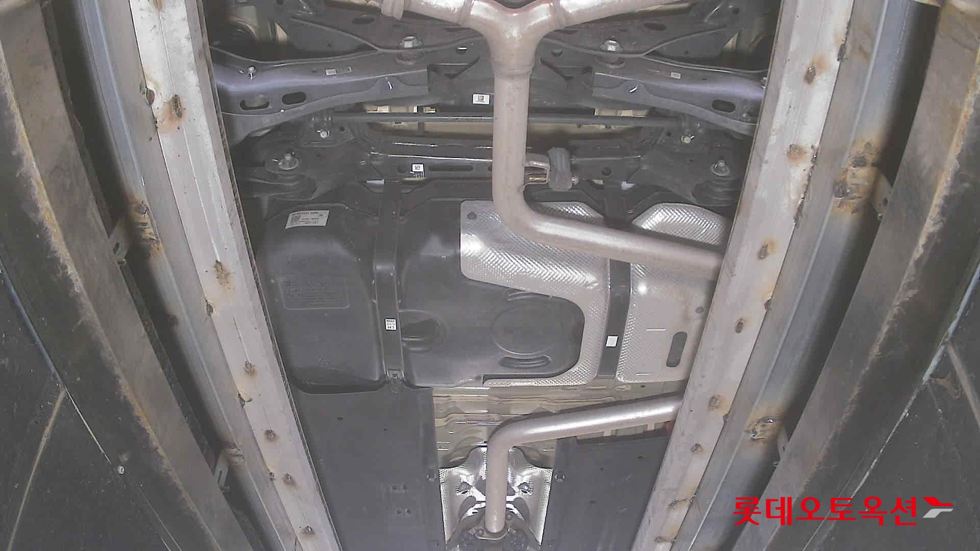 2023 - kia k8