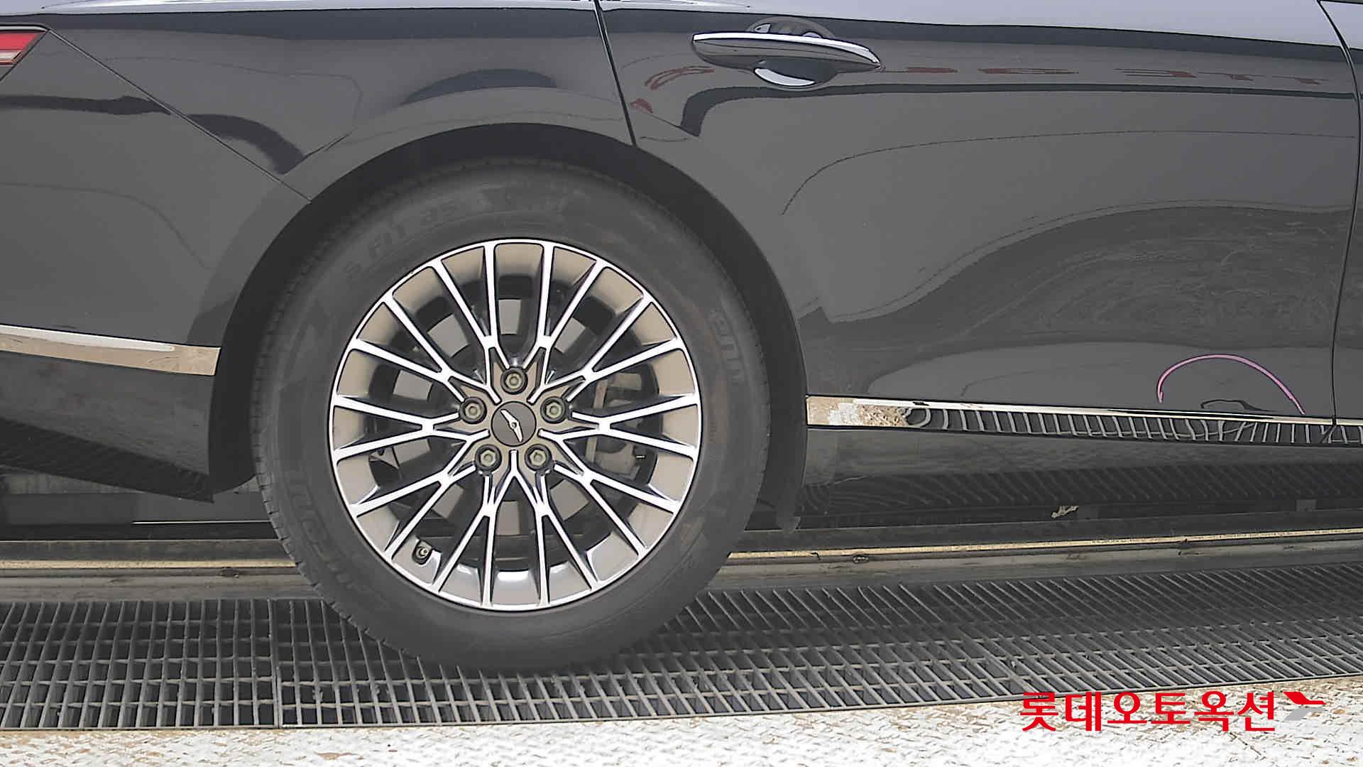 2021 - genesis g80