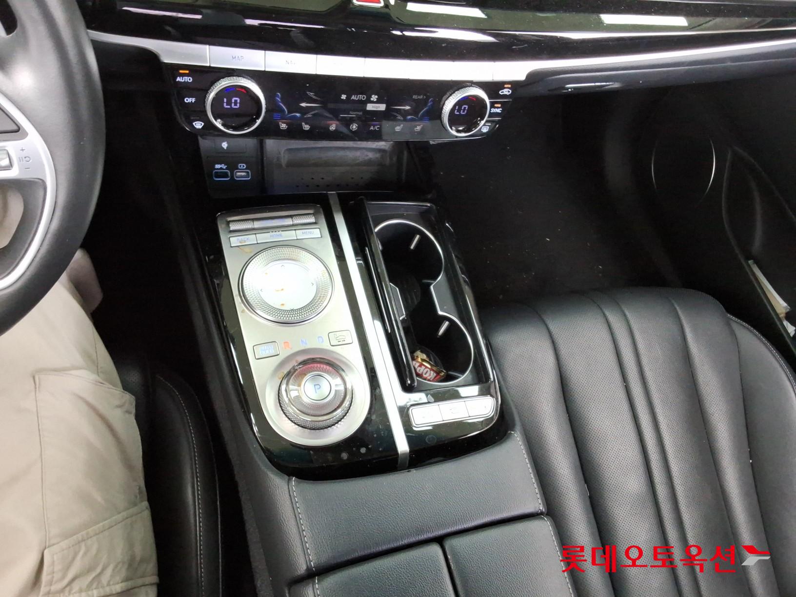 2021 - genesis g80