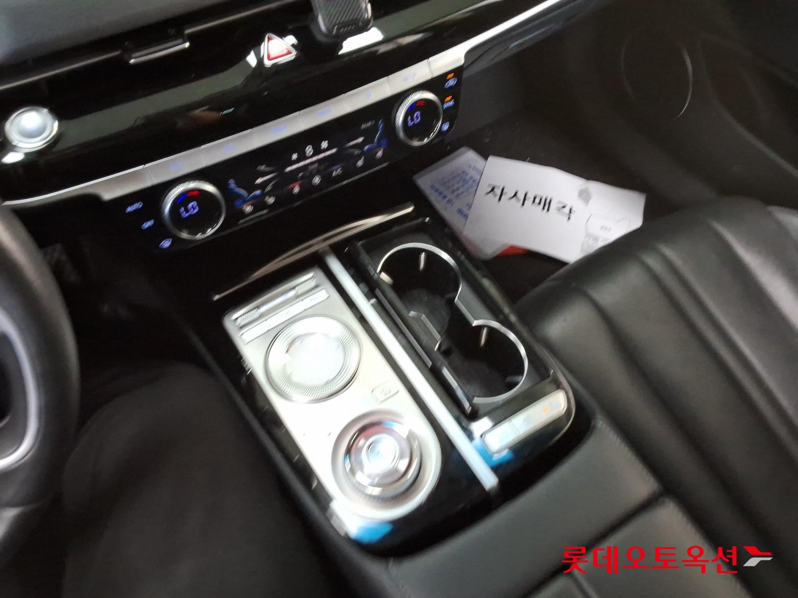 2021 - genesis g80