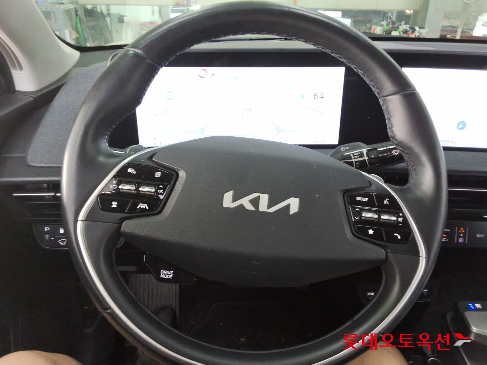 2022 - kia ev6