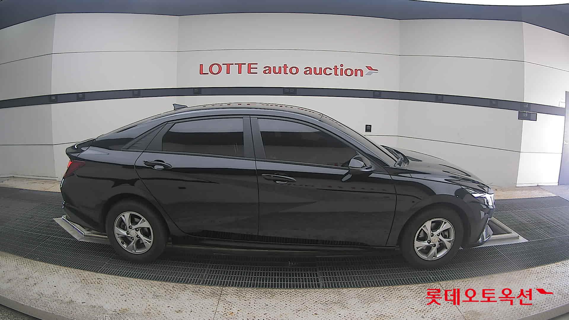 2021 - hyundai avante