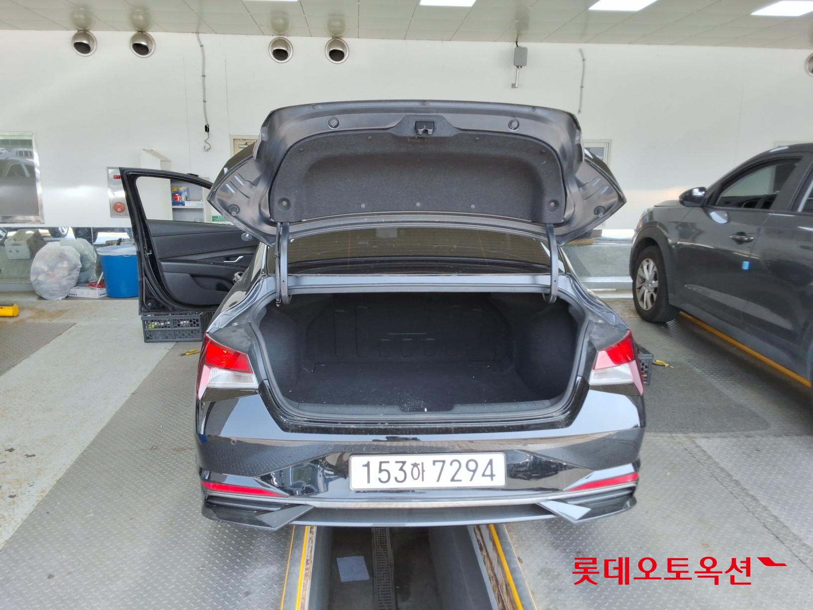 2021 - hyundai avante