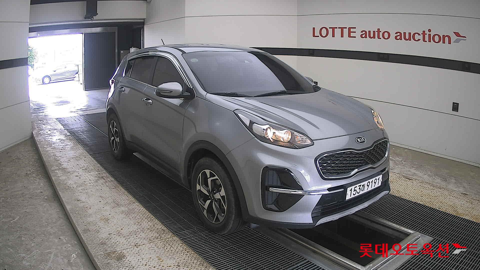 2021 - kia sportage