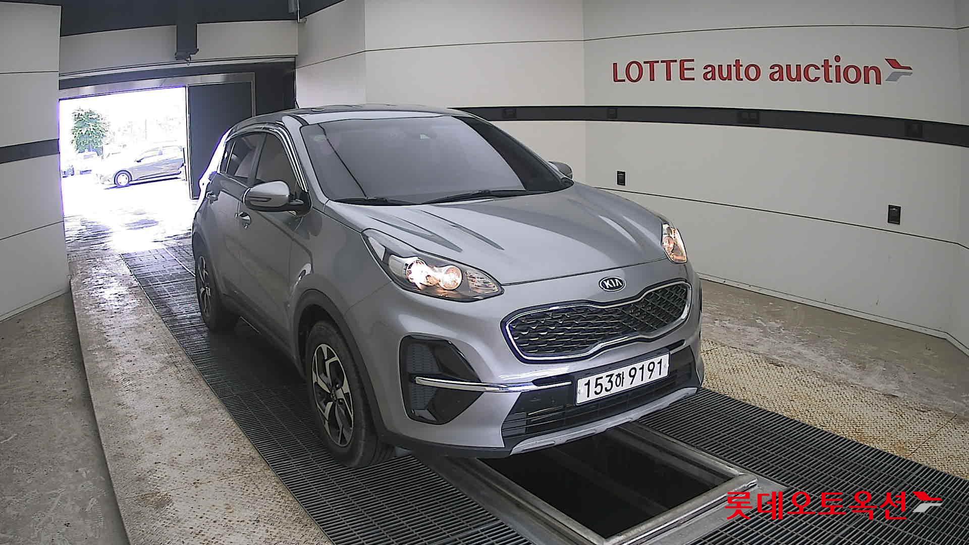 2021 - kia sportage