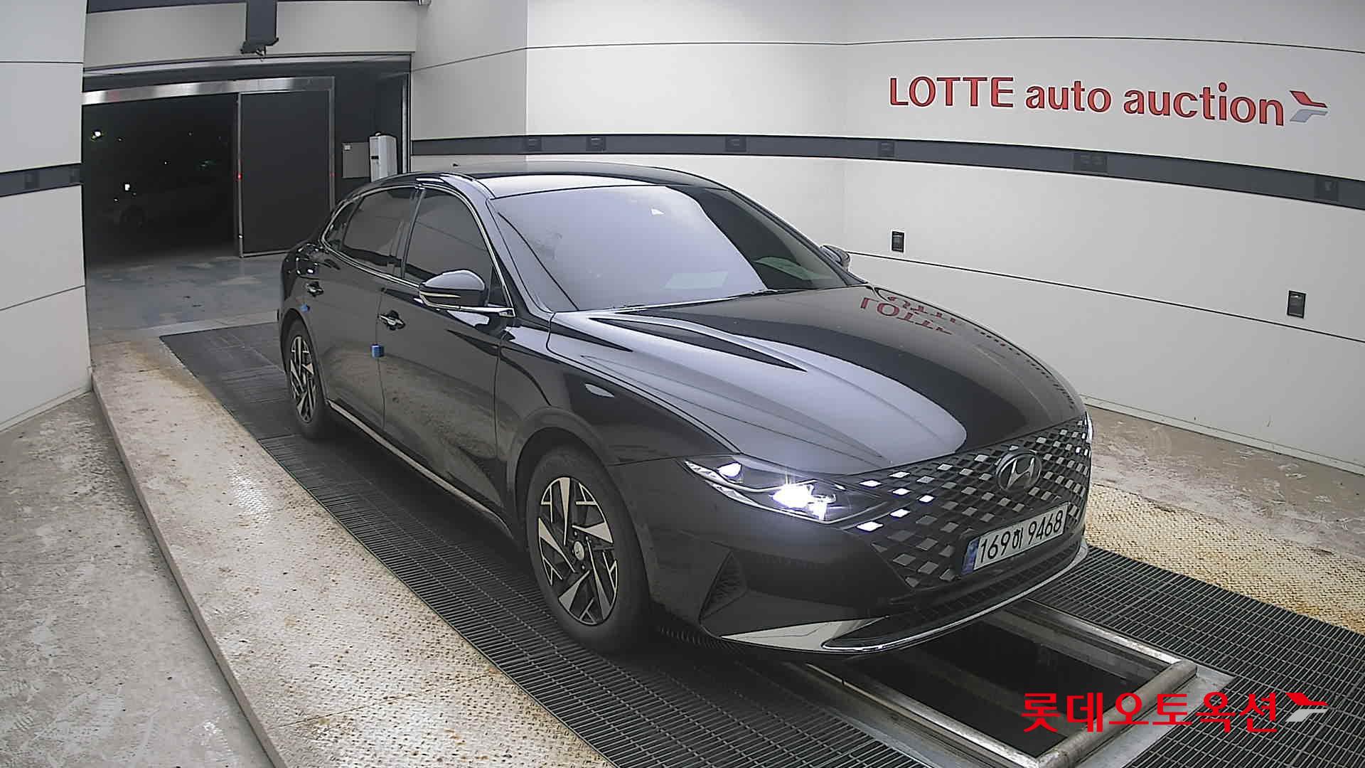 2022 - hyundai grandeur