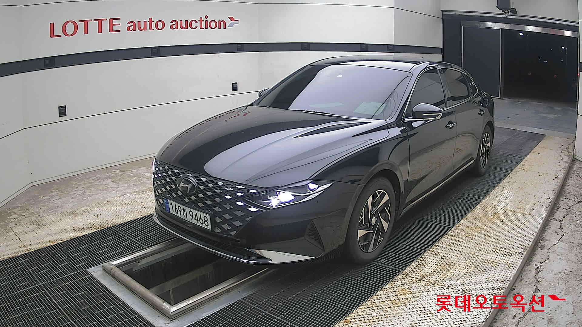 2022 - hyundai grandeur