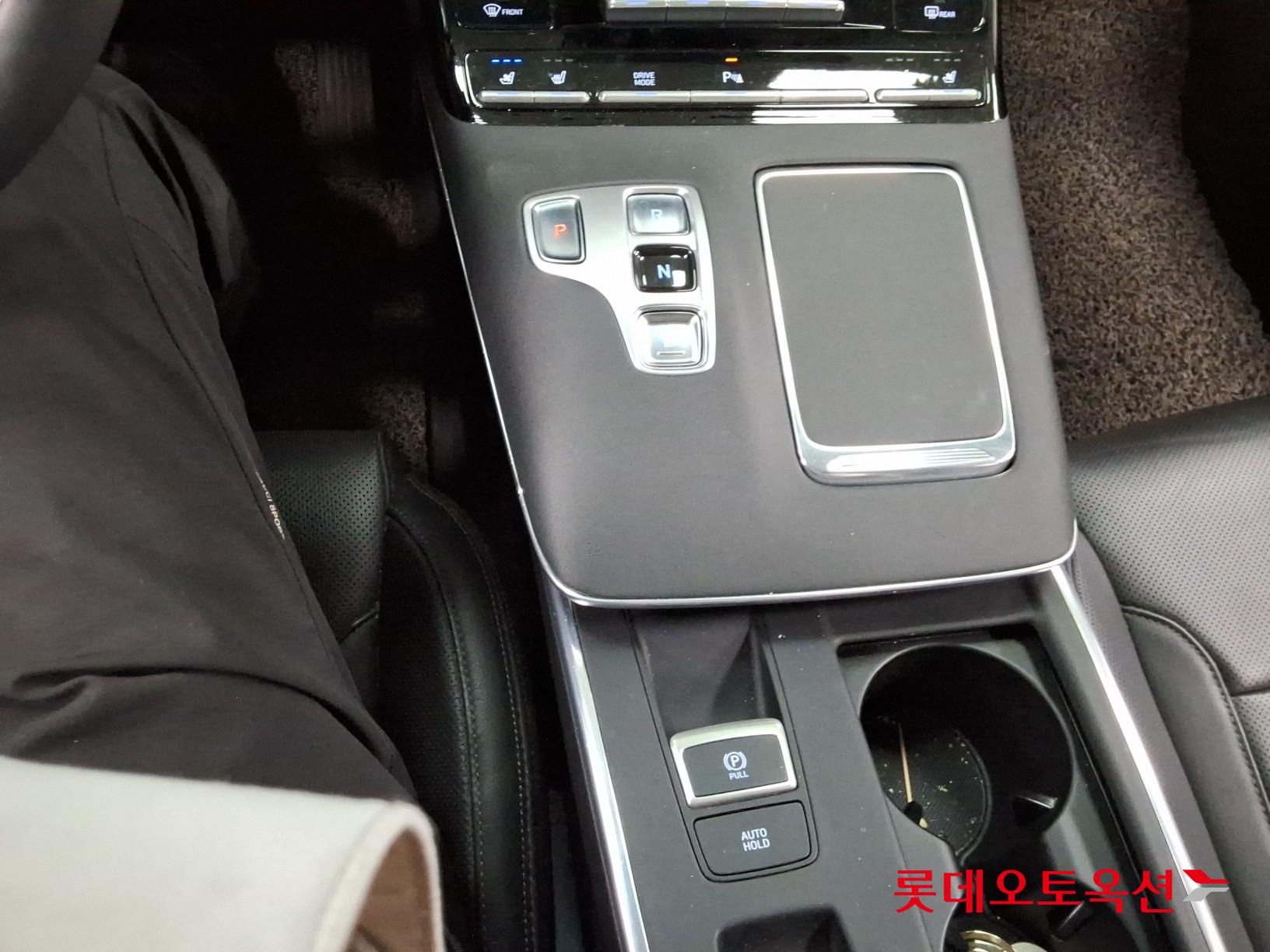 2022 - hyundai grandeur